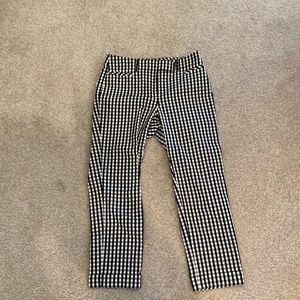 WHBM slim cropped black/white checked pants